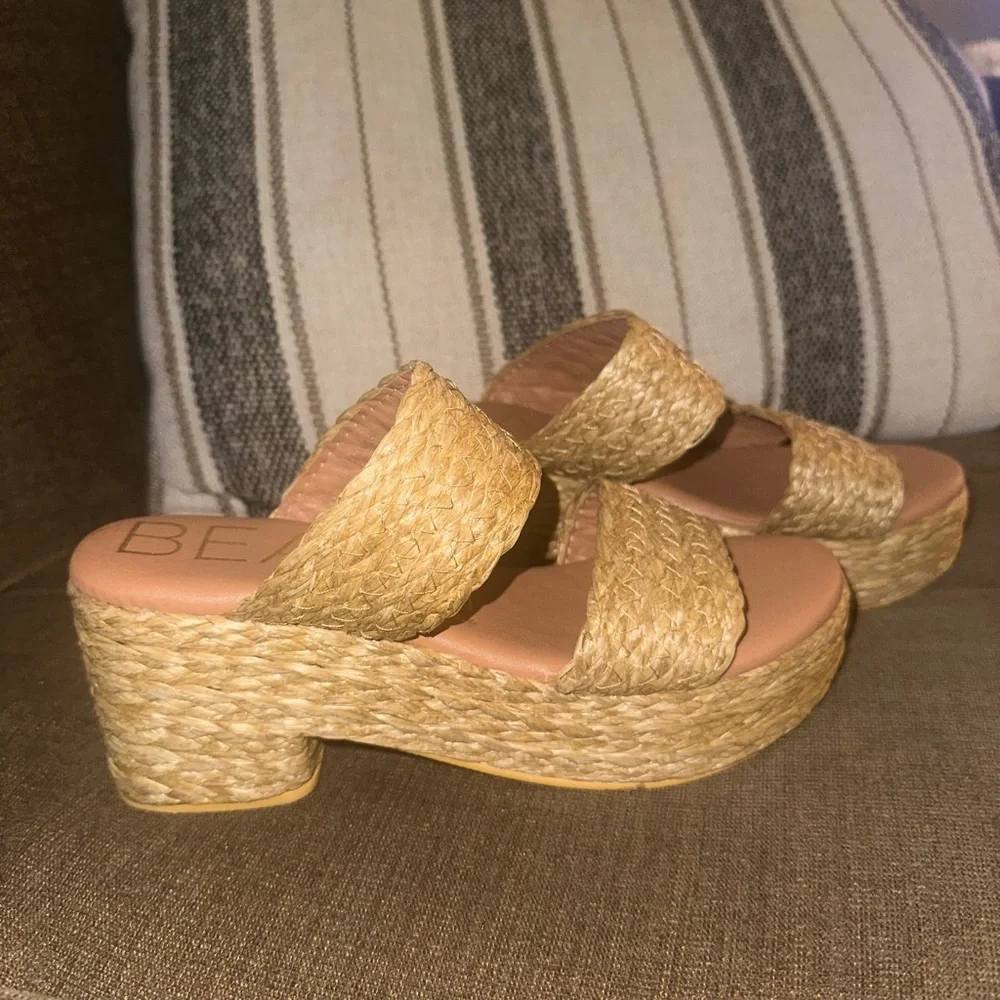 Natural Woven Platform Sandal in Tan